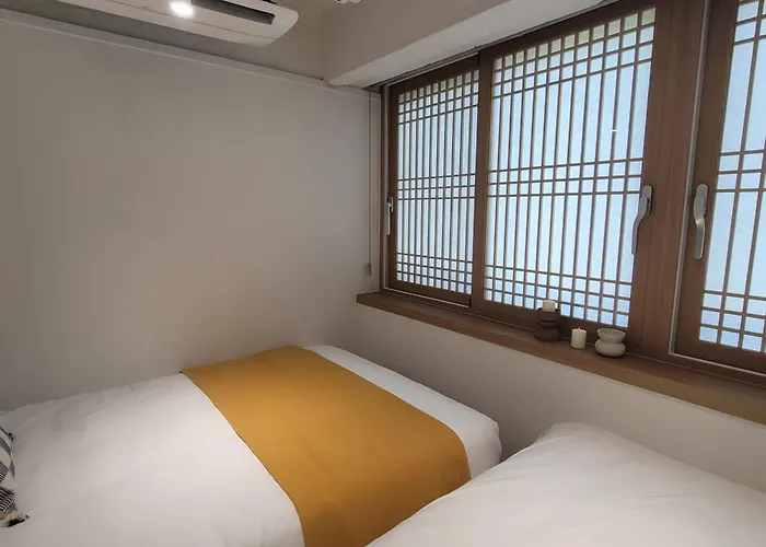 The Road Mini Hostel Seoul